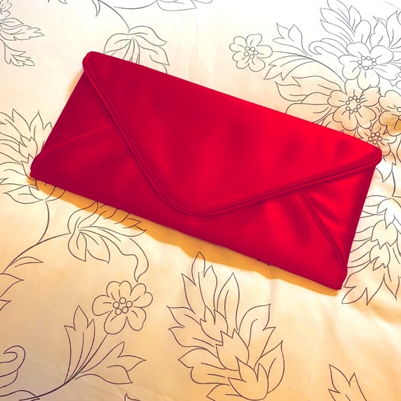NWT BCBG red satin clutch - Picture 2 of 5